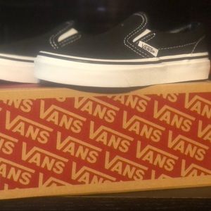 Kid slip on vans